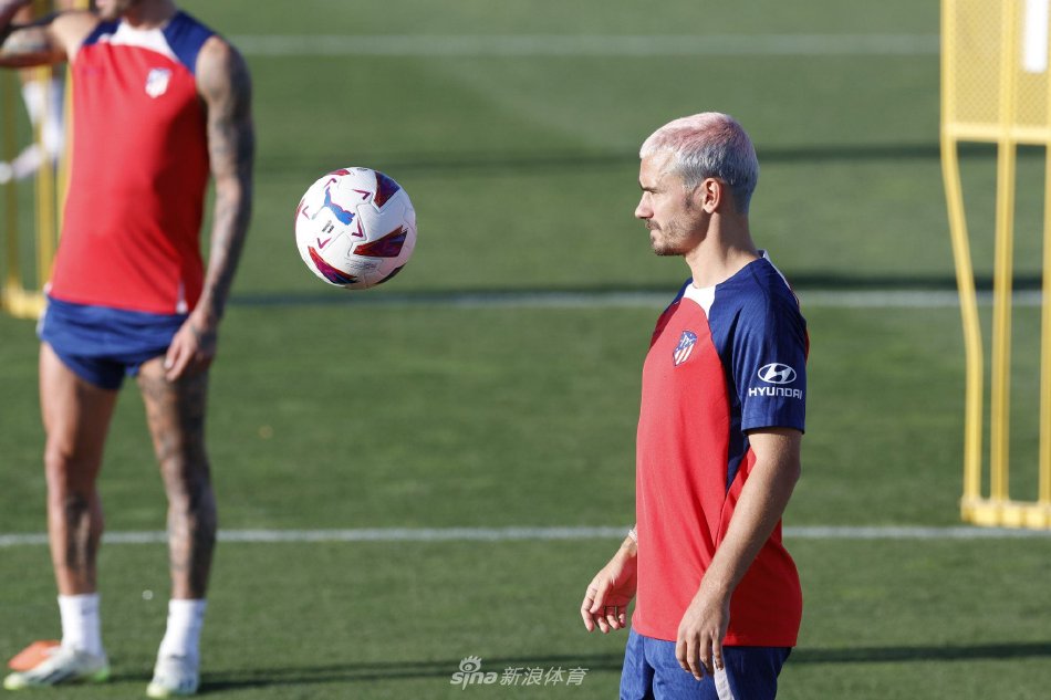 潮水般涌现 潮水般涌现