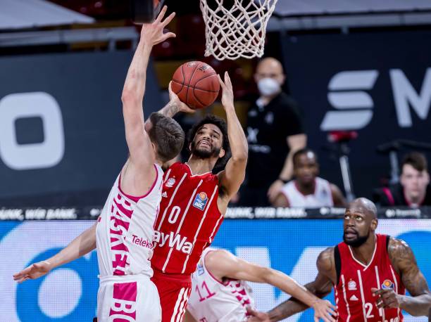 强硬与智慧 强硬与智慧