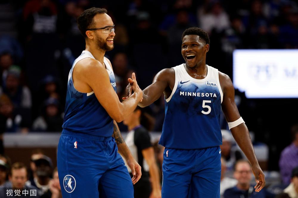 曾有类似情 曾有类似情