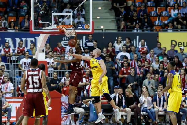 场均失球数 场均失球数